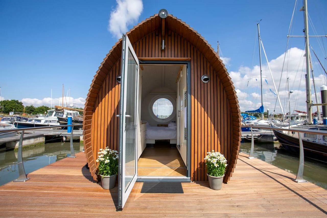 Hotel Sea Breeze Ark 900 Boat Emsworth Exterior foto